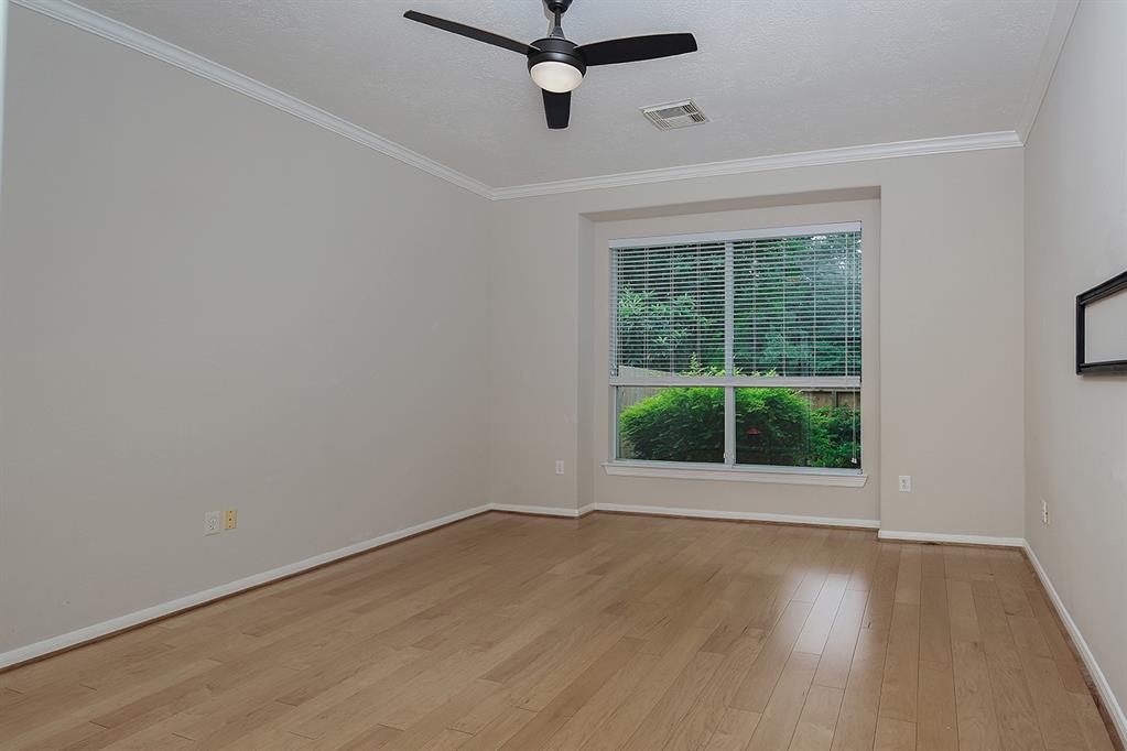 75 Robindale Circle, The Woodlands, Texas image 14