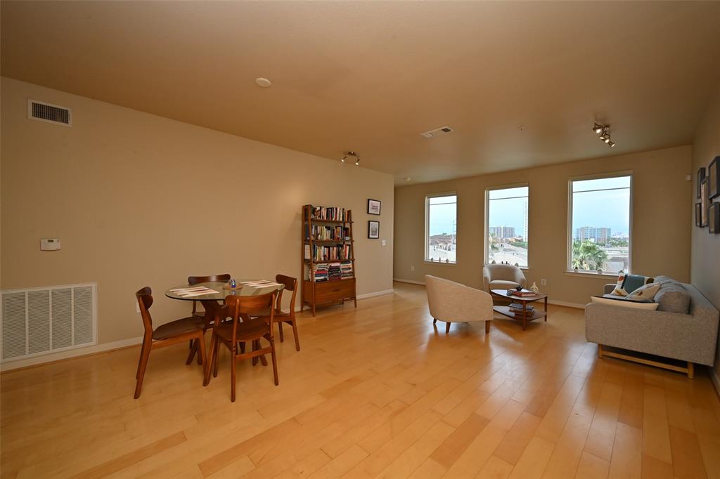 505 Jackson Hill Street 408