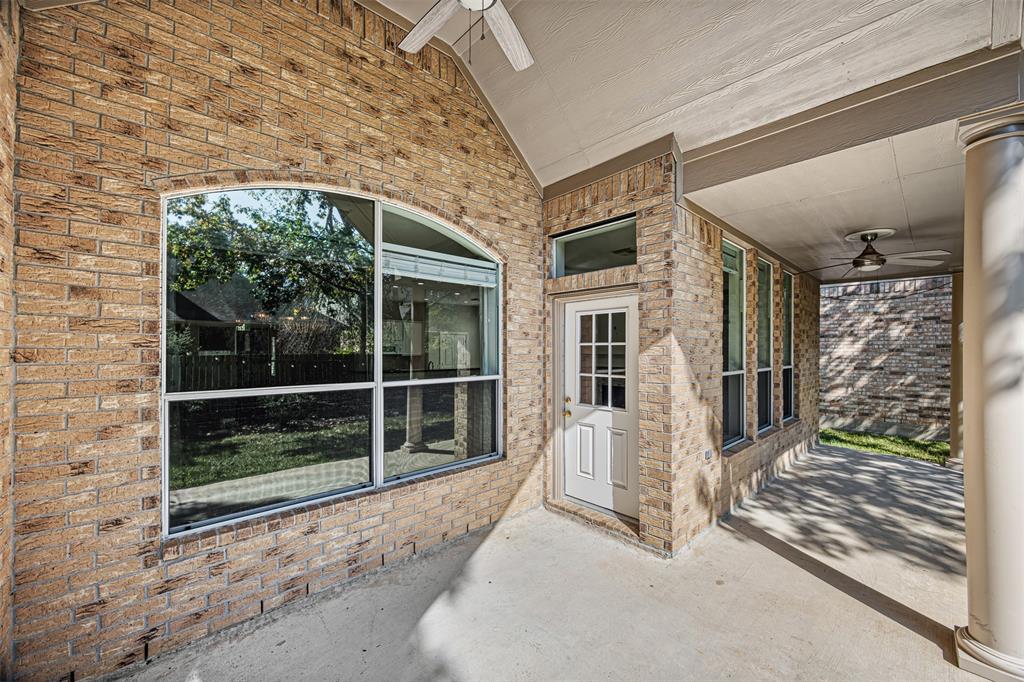 46 N Belfair Place, The Woodlands, Texas image 20