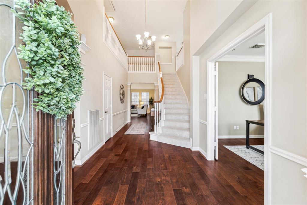 6410 Longflower Lane, Kingwood, Texas image 2