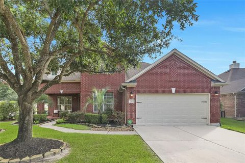 Single Family Residence in Spring TX 29803 Legends Chase Circle.jpg