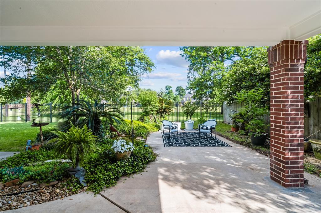 1734 Forestlake Drive Dr, Sugar Land, Texas image 36