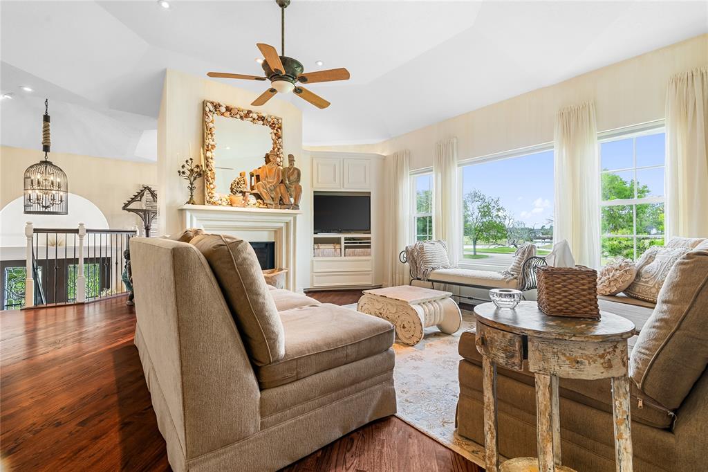 1734 Forestlake Drive Dr, Sugar Land, Texas image 16