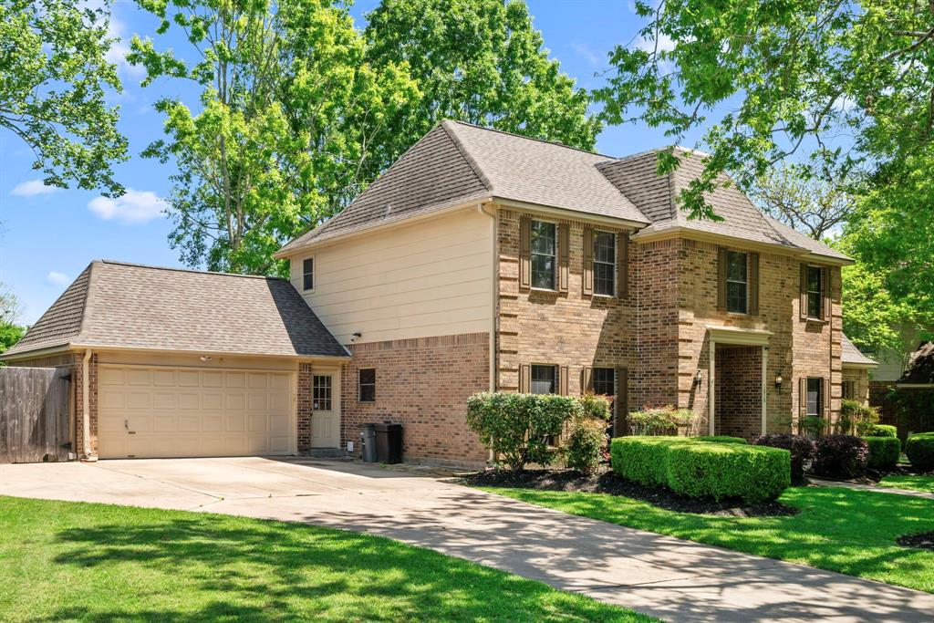 1818 Copperwood Lane, Richmond, Texas image 2