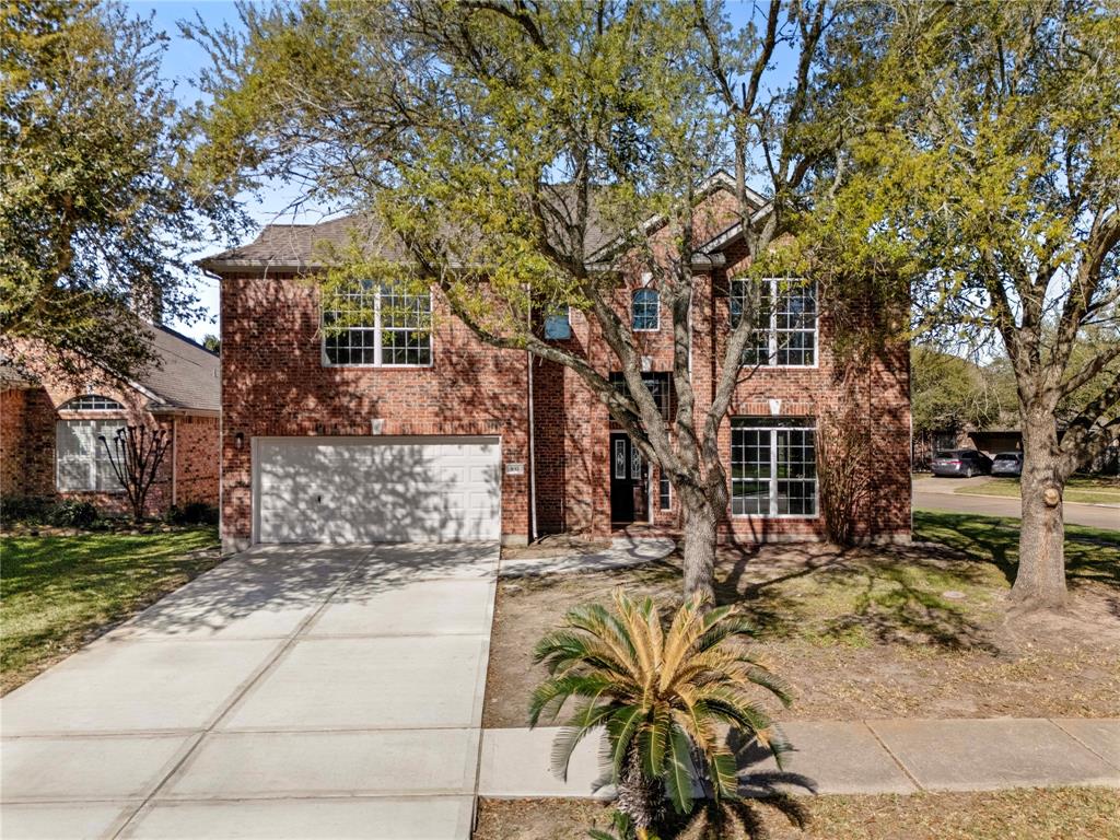 537 Green Cedar Drive, League City, Texas image 4