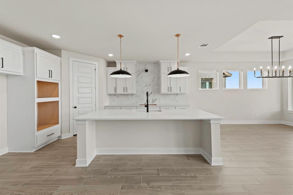 5103 Benton Woods Trail