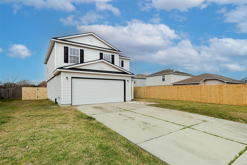 9214 Summer Valley Lane, Richmond, Texas image 6
