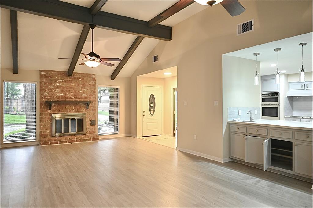 2915 Laurel Fork Drive, Kingwood, Texas image 12