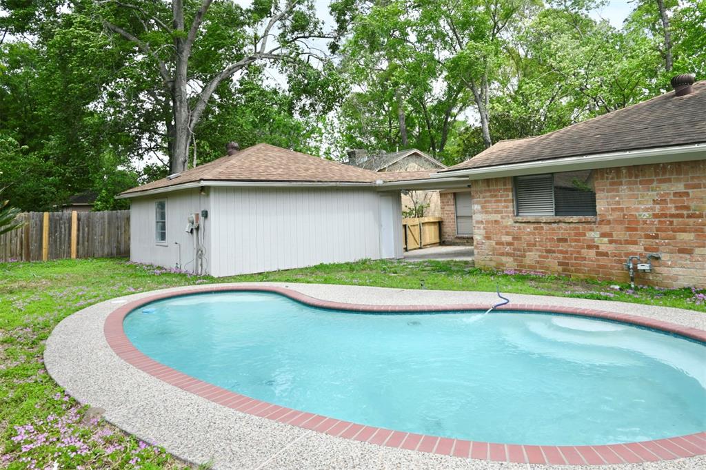 2915 Laurel Fork Drive, Kingwood, Texas image 36