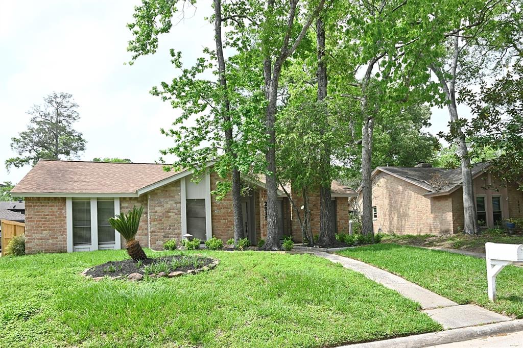 2915 Laurel Fork Drive, Kingwood, Texas image 1