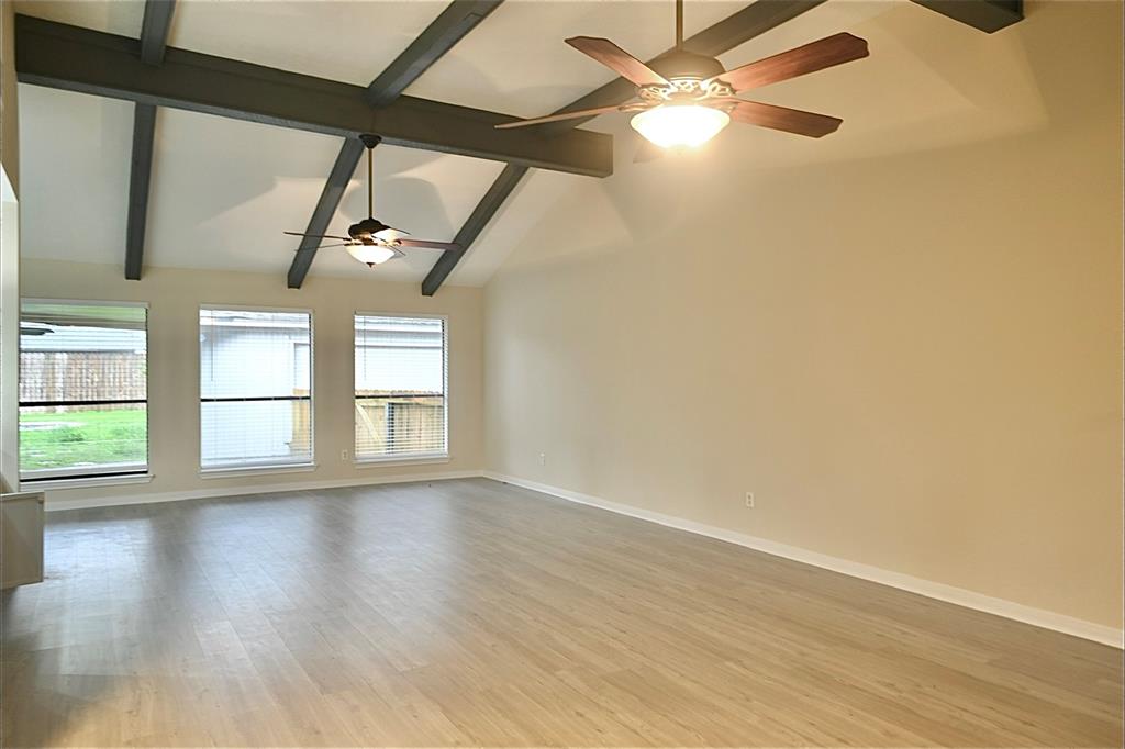 2915 Laurel Fork Drive, Kingwood, Texas image 7