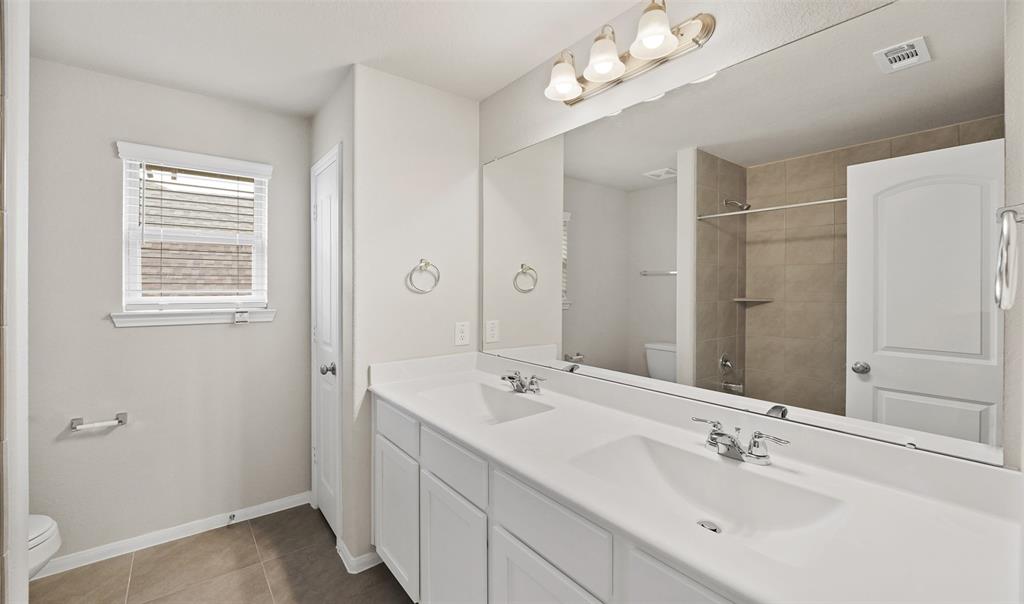 15227 Ordie Run Drive, Humble, Texas image 13