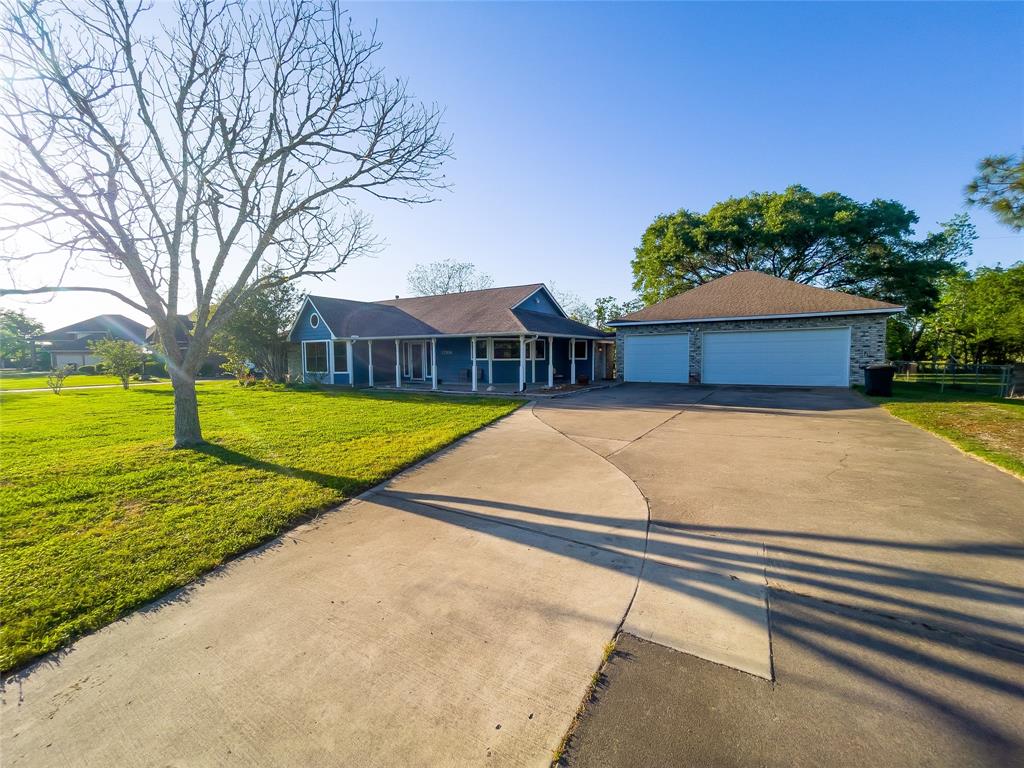 View Santa Fe, TX 77510 house