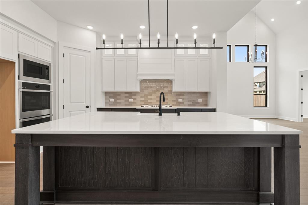 22014 Bottom Canyon Lane