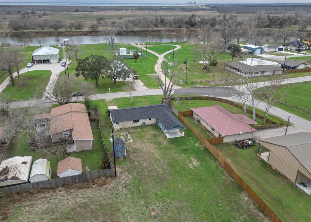 17 County Road 243, Matagorda, Texas image 3