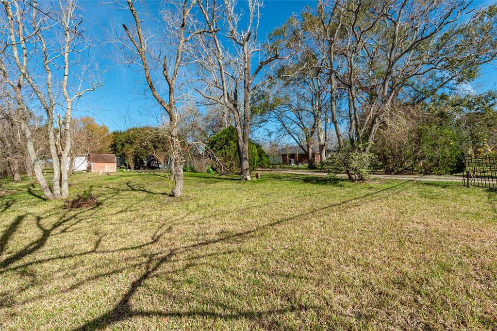 7611 Jenkins Road, Pearland, Texas image 3