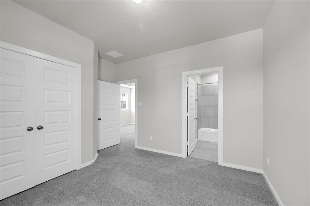 2831 Obsidian Drive, Iowa Colony, Texas image 29