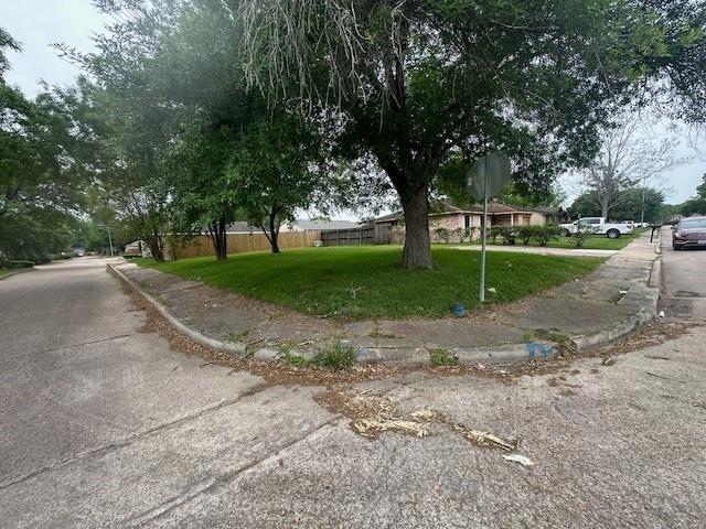 4985 E Ridge Creek Drive, Houston, Texas image 8