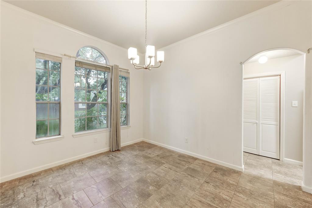 20031 Black Canyon Drive