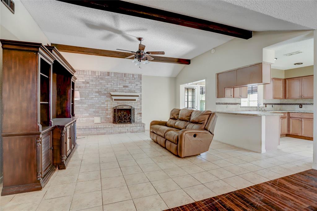 1610 Hilton Head Drive, Missouri City, Texas image 6