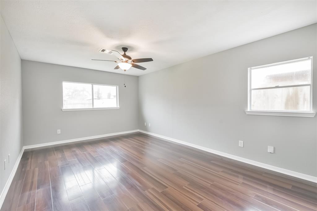1011 Cedar Post Court, Tomball, Texas image 12