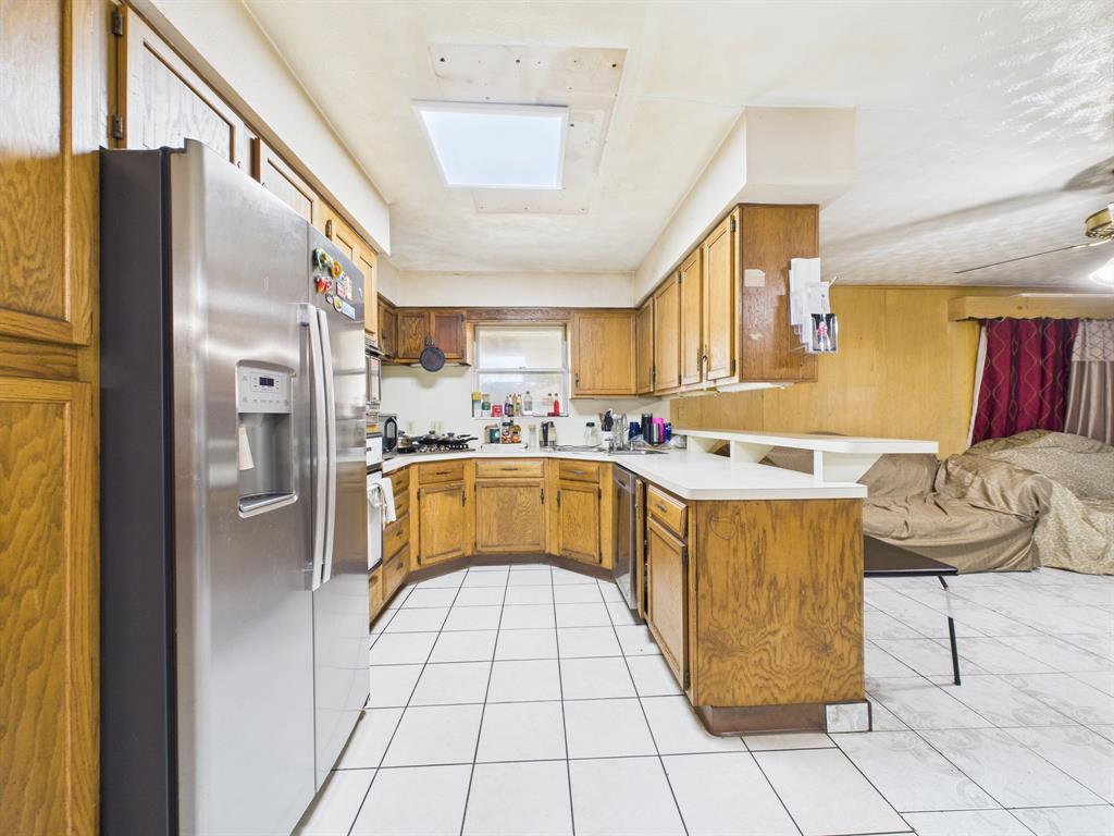 8206 Dillon Street, Houston, Texas image 8
