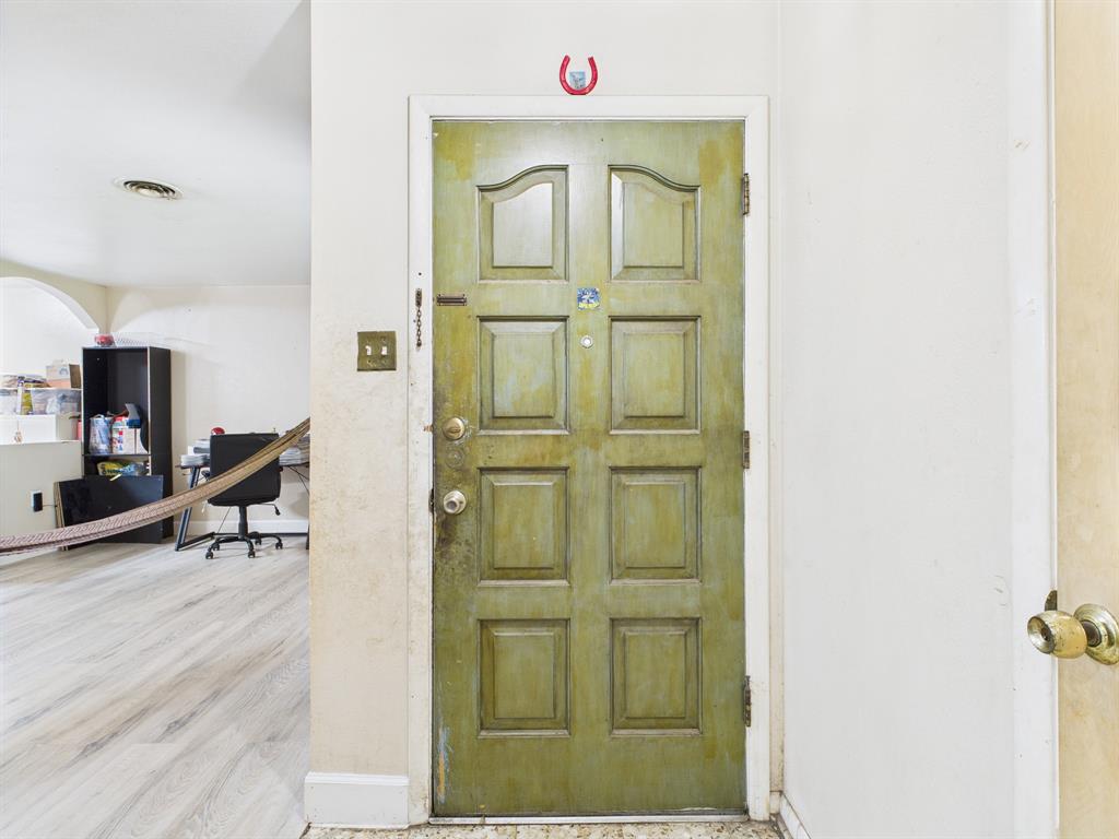 8206 Dillon Street, Houston, Texas image 36