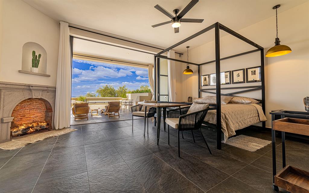 37700, Mexico, 6 Bedrooms Bedrooms, ,8 BathroomsBathrooms,Residential,Active,185300