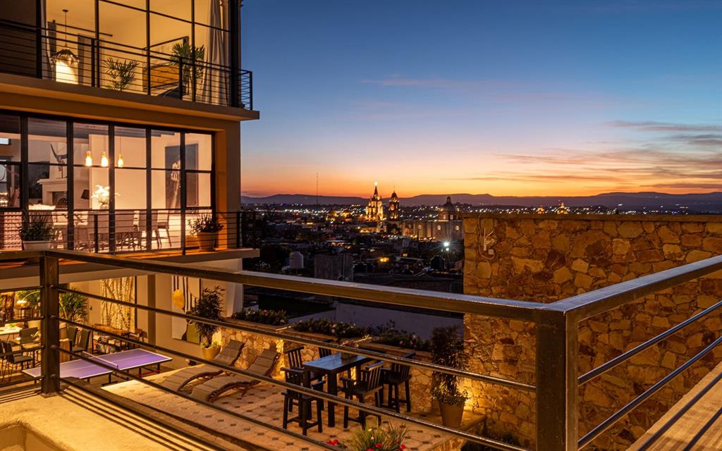 37700, Mexico, 6 Bedrooms Bedrooms, ,8 BathroomsBathrooms,Residential,Active,185300