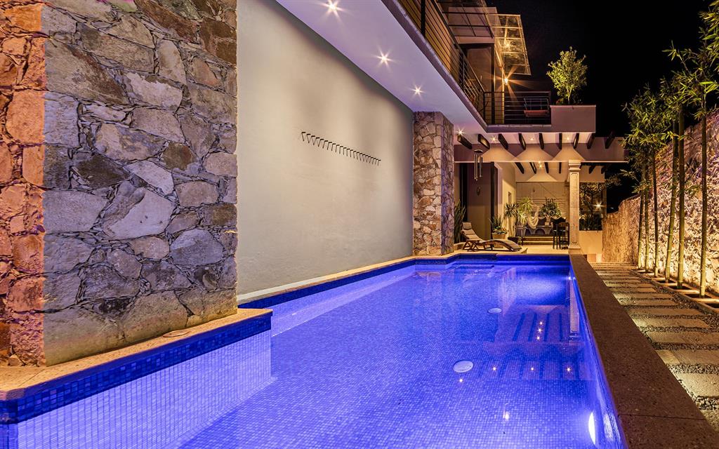 37700, Mexico, 6 Bedrooms Bedrooms, ,8 BathroomsBathrooms,Residential,Active,185300