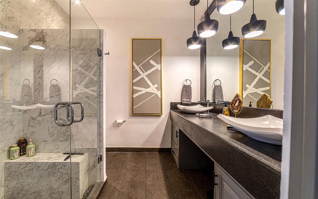 37700, Mexico, 6 Bedrooms Bedrooms, ,8 BathroomsBathrooms,Residential,Active,185300