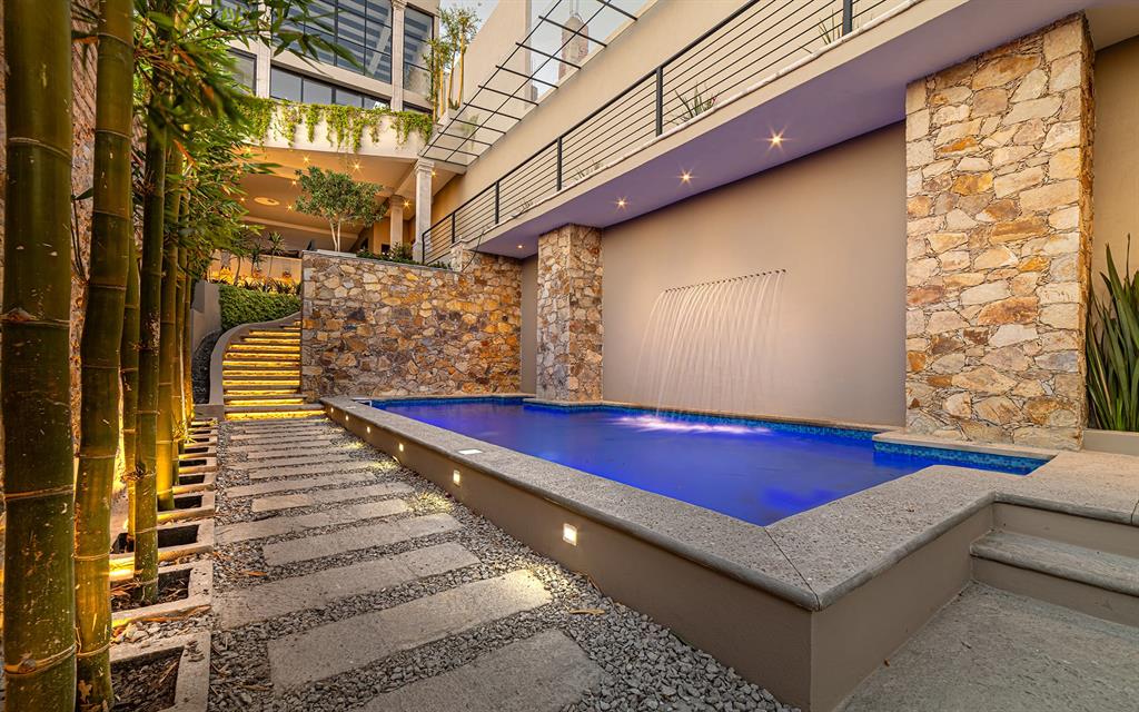 37700, Mexico, 6 Bedrooms Bedrooms, ,8 BathroomsBathrooms,Residential,Active,185300