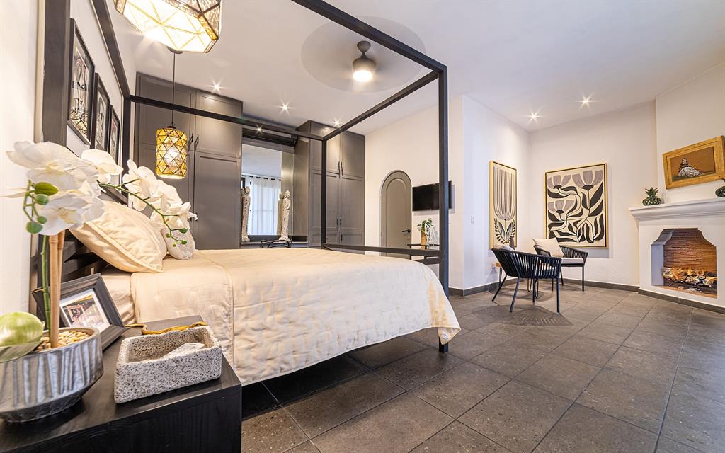 37700, Mexico, 6 Bedrooms Bedrooms, ,8 BathroomsBathrooms,Residential,Active,185300