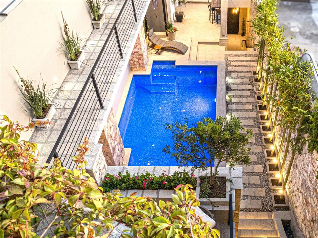 37700, Mexico, 6 Bedrooms Bedrooms, ,8 BathroomsBathrooms,Residential,Active,185300