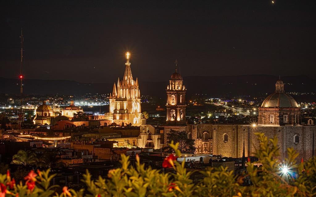 37700, Mexico, 6 Bedrooms Bedrooms, ,8 BathroomsBathrooms,Residential,Active,185300