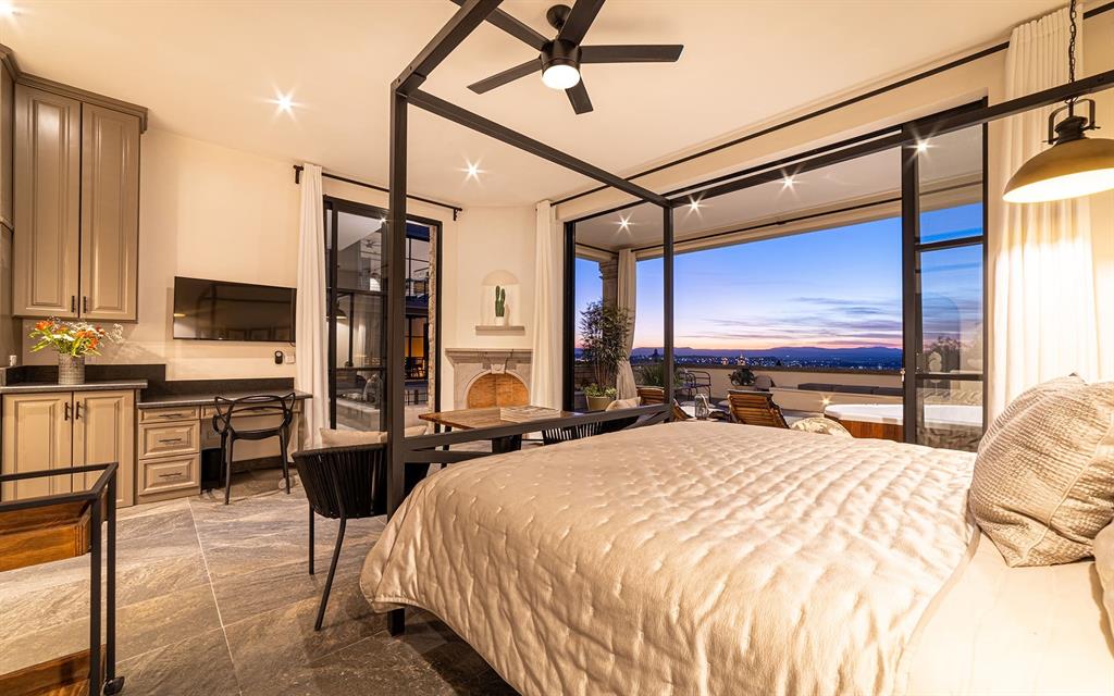 37700, Mexico, 6 Bedrooms Bedrooms, ,8 BathroomsBathrooms,Residential,Active,185300