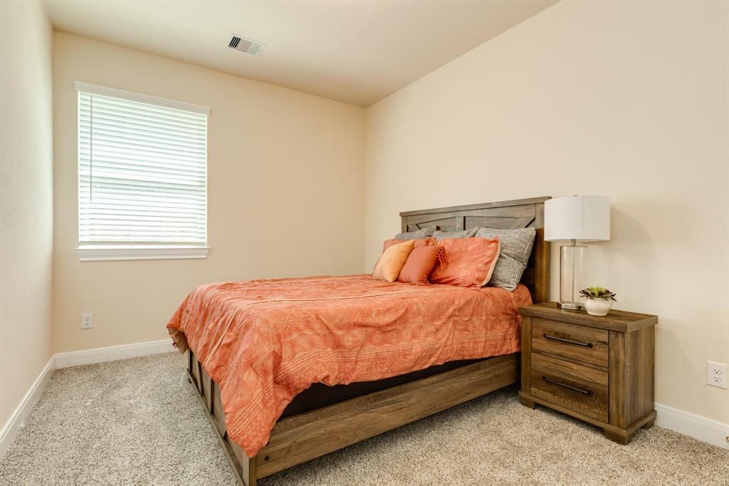 203 Bentwater Lane, Clute, Texas image 21