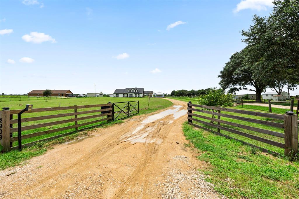 2909 County Road 289 Rd, East Bernard, Texas image 3