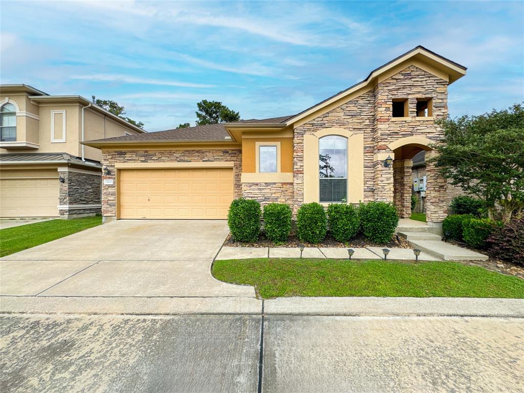 3420 Cortona Lane, Friendswood, Texas image 1