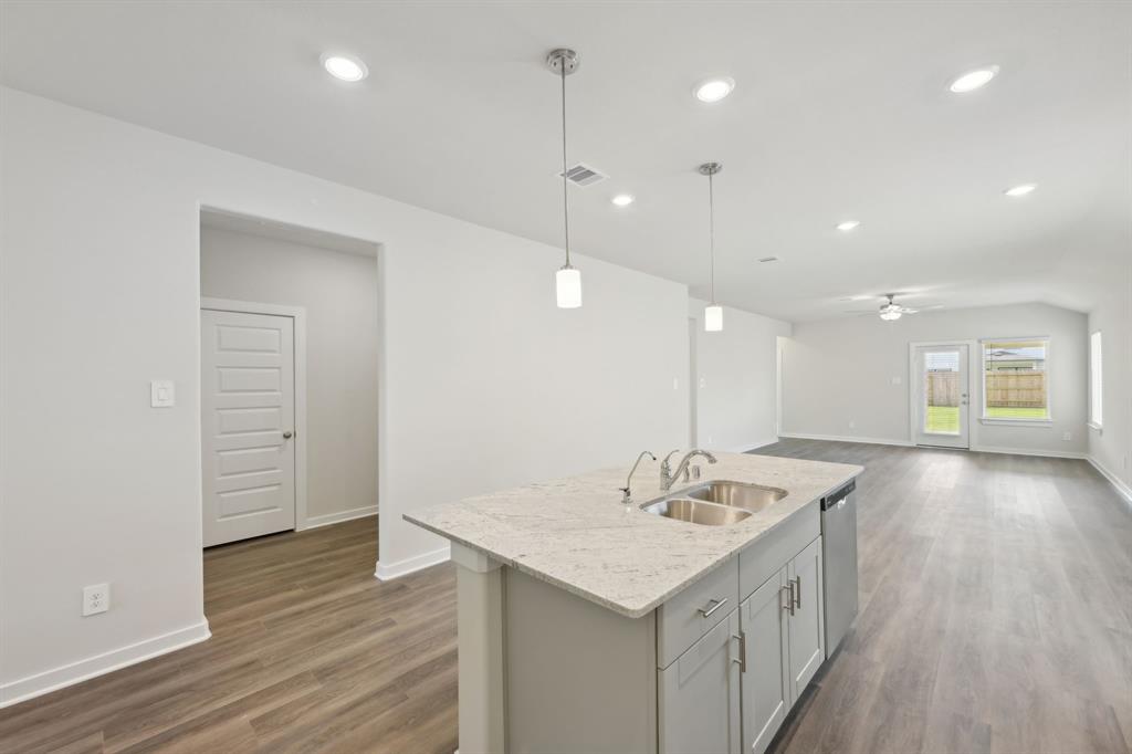 17885 Stone Terrace Lane, Montgomery, Texas image 3