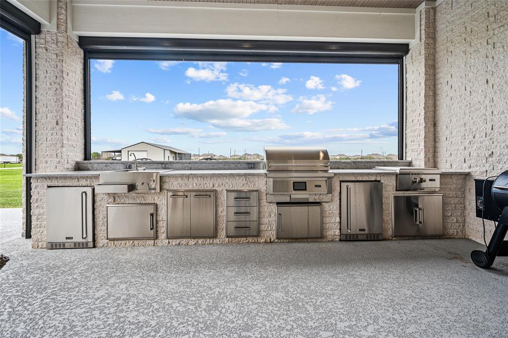 14923 Old Irish Farm Road, Baytown, Texas image 37