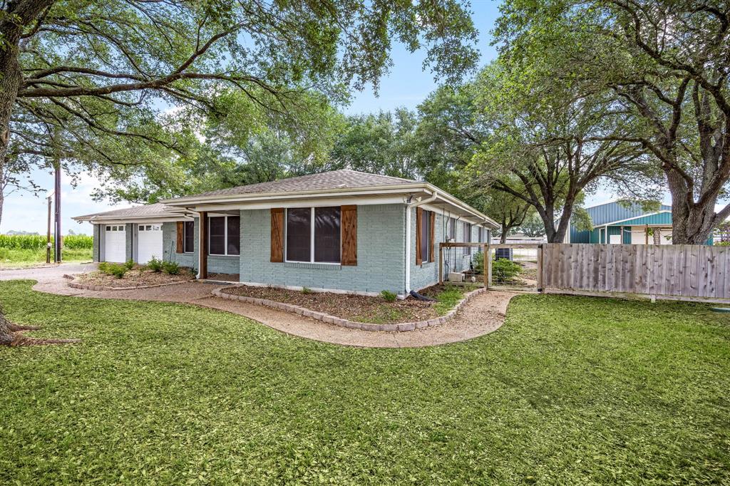 9392 FM 1458 Road