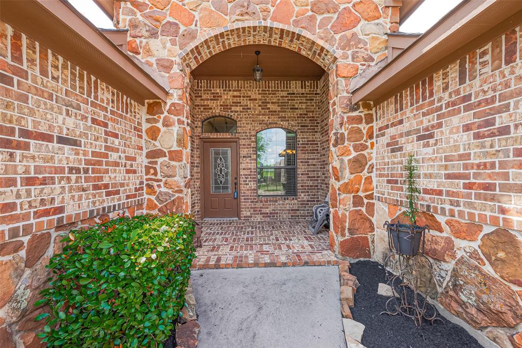 19031 Minero Lane, Montgomery, Texas image 3