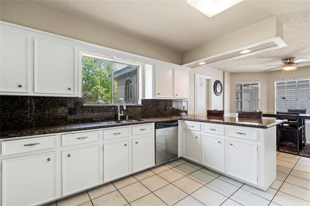 4803 Fountainhead Drive, Houston, Texas image 16