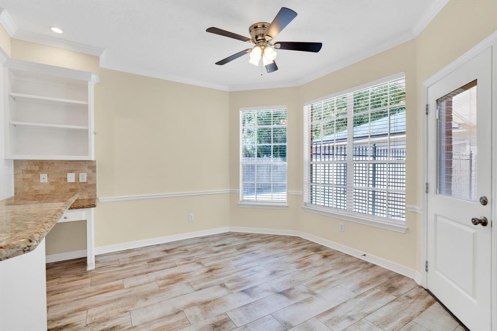 2407 Riverway Oak Drive, Kingwood, Texas image 15