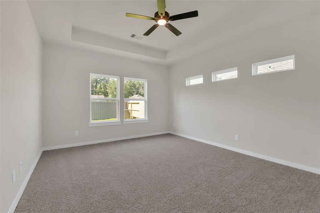2511 Elliot Canyon Lane, Crosby, Texas image 14