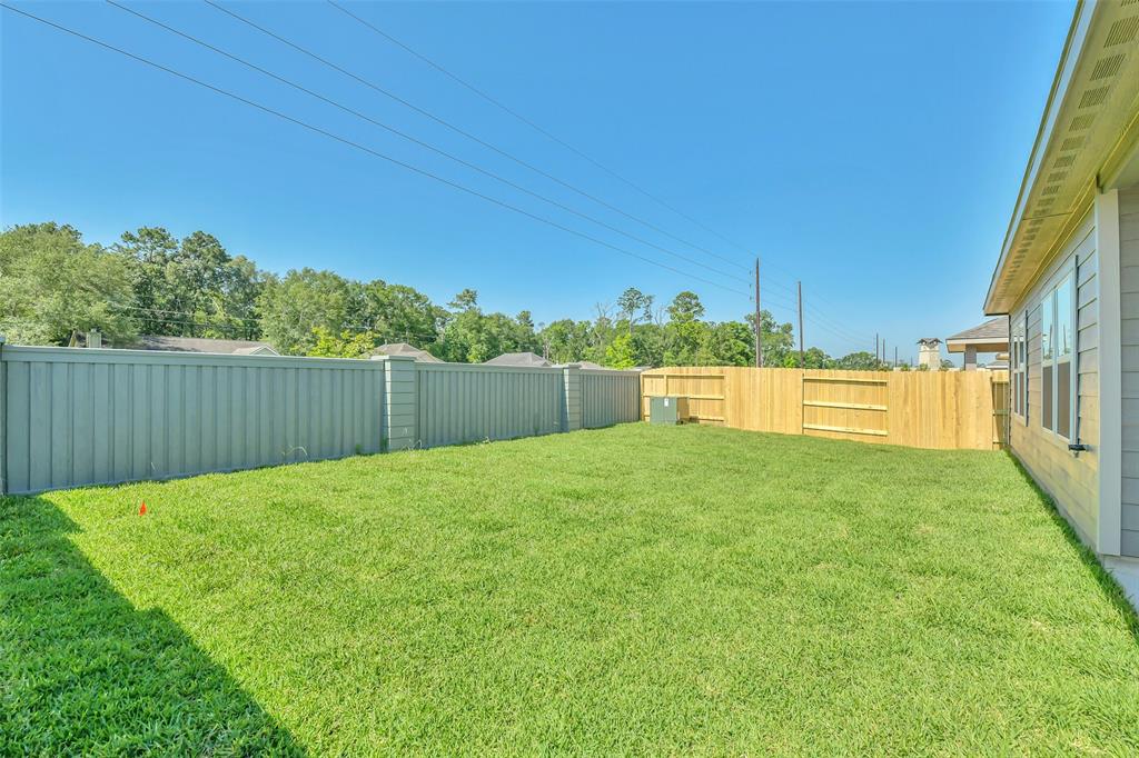 2511 Elliot Canyon Lane, Crosby, Texas image 34