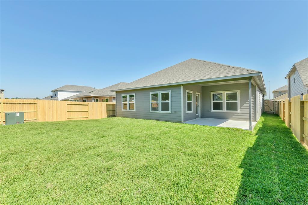 2511 Elliot Canyon Lane, Crosby, Texas image 32