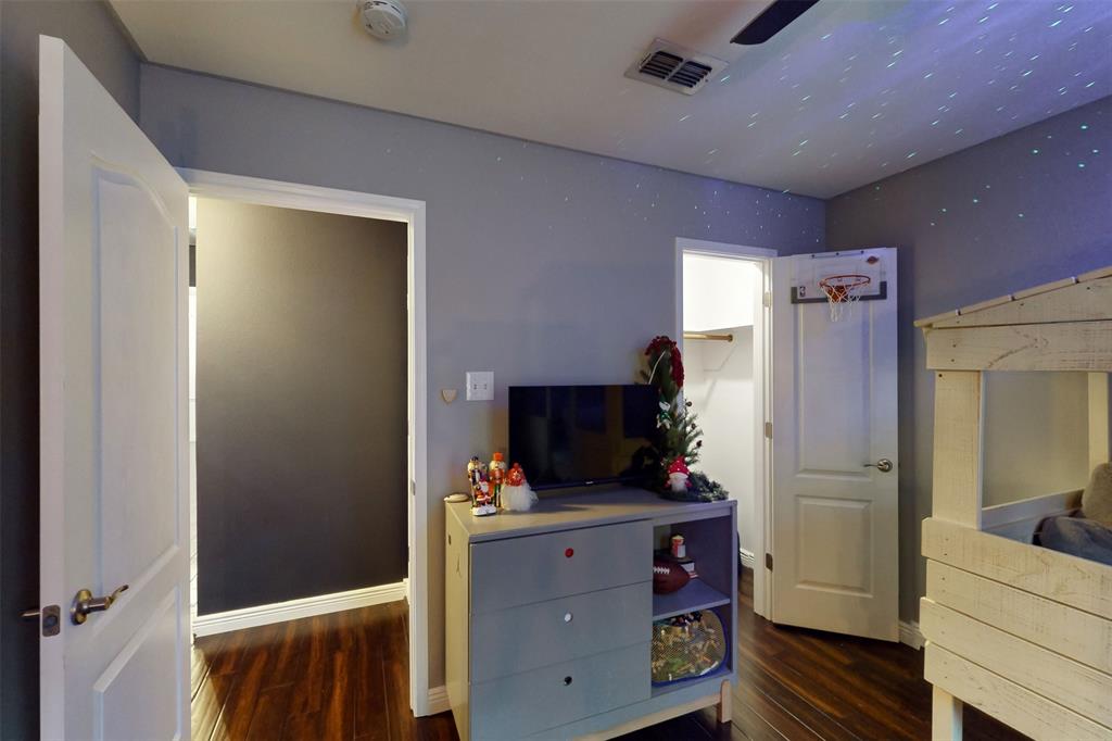432 Shelby Drive, Burleson, Texas image 33