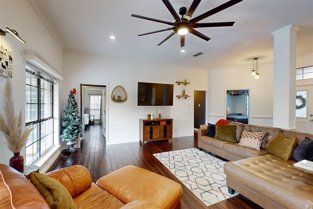 432 Shelby Drive, Burleson, Texas image 21